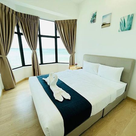 Mutiara Melaka Beach Resort By Glex Tangga Batu Exterior foto